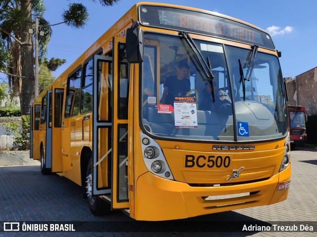 Transporte Coletivo Glória BC500 na cidade de Curitiba, Paraná, Brasil, por Adriano Trezub Déa. Número da foto: #7616657.