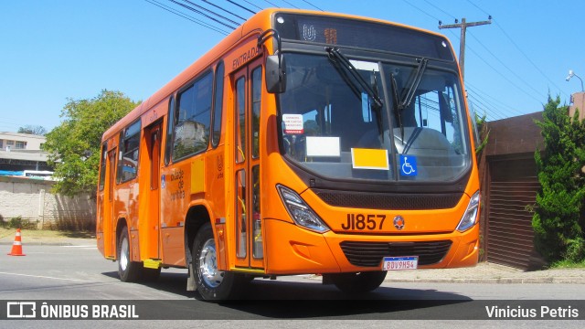 Expresso Azul JI857 na cidade de Curitiba, Paraná, Brasil, por Vinicius Petris. Número da foto: #7616022.