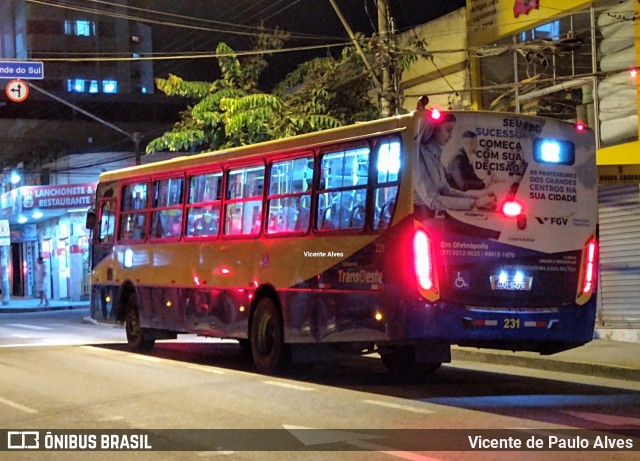 Trancid - Transporte Cidade de Divinópolis 231 na cidade de Divinópolis, Minas Gerais, Brasil, por Vicente de Paulo Alves. Número da foto: #7618217.