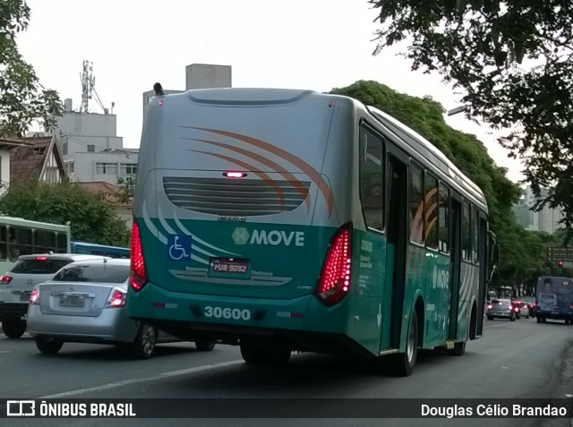 Expresso Luziense > Territorial Com. Part. e Empreendimentos 30600 na cidade de Belo Horizonte, Minas Gerais, Brasil, por Douglas Célio Brandao. Número da foto: #7619238.