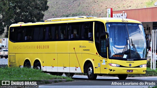 Viação Itapemirim 5077 na cidade de Manhuaçu, Minas Gerais, Brasil, por Athos Lauriano do Prado. ID da foto: 7622148.