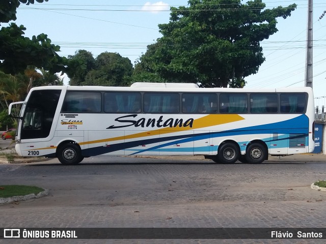 Empresas de Transportes Santana e São Paulo 2100 na cidade de Cruz das Almas, Bahia, Brasil, por Flávio  Santos. Número da foto: #7621545.