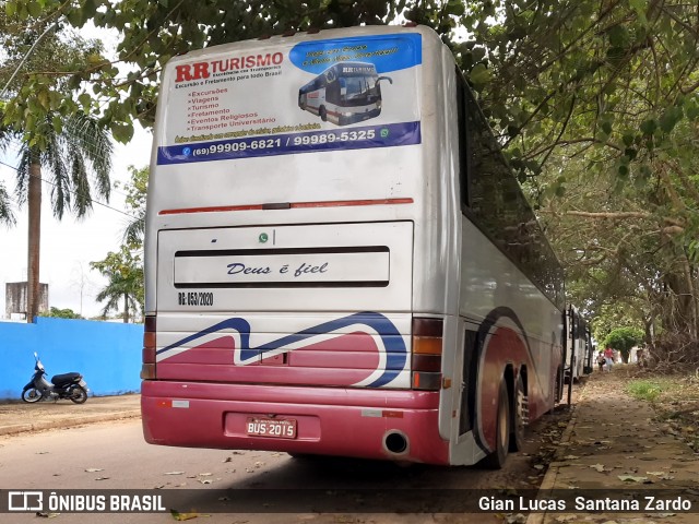Ônibus Particulares 2015 na cidade de Ji-Paraná, Rondônia, Brasil, por Gian Lucas  Santana Zardo. Número da foto: #7576264.