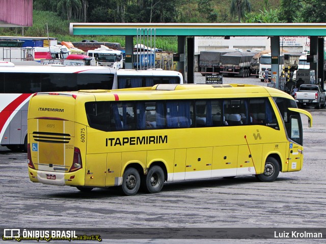 Viação Itapemirim 60075 na cidade de Juiz de Fora, Minas Gerais, Brasil, por Luiz Krolman. Número da foto: #7573462.