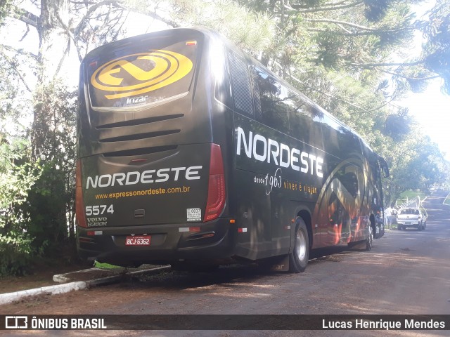 Expresso Nordeste 5574 na cidade de Guarapuava, Paraná, Brasil, por Lucas Henrique Mendes. Número da foto: #7575630.