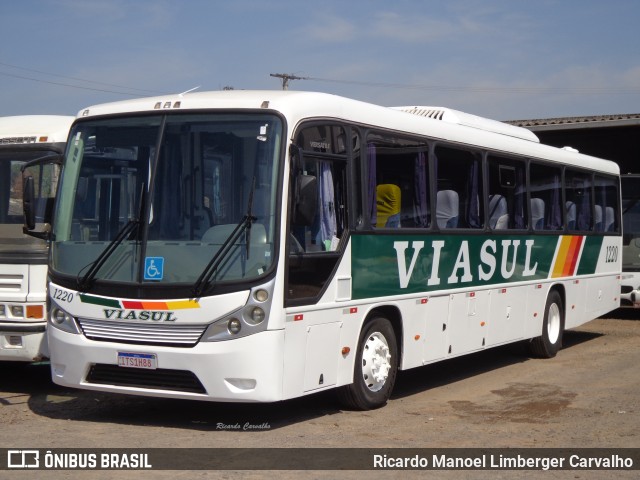 Viasul - Auto Viação Venâncio Aires 1220 na cidade de Venâncio Aires, Rio Grande do Sul, Brasil, por Ricardo Manoel Limberger Carvalho. ID da foto: 7625857.