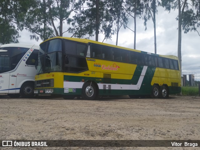 Valdani Turismo 3270 na cidade de Aparecida, São Paulo, Brasil, por Vitor  Braga. Número da foto: #7625118.