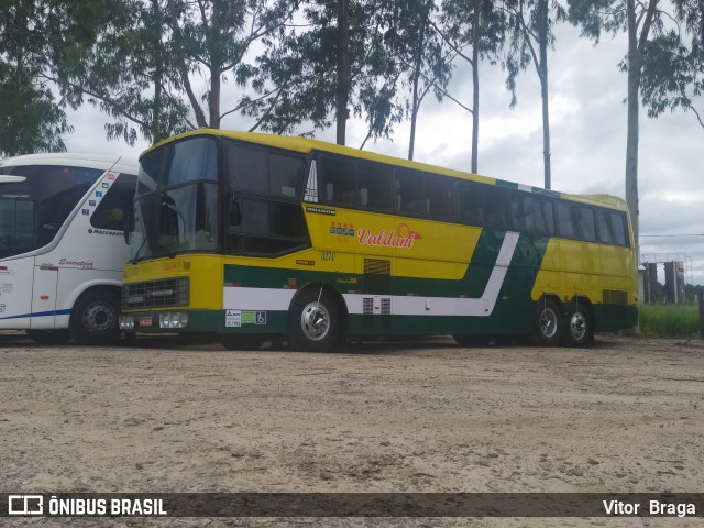 Valdani Turismo 3270 na cidade de Aparecida, São Paulo, Brasil, por Vitor  Braga. ID da foto: 7625118.