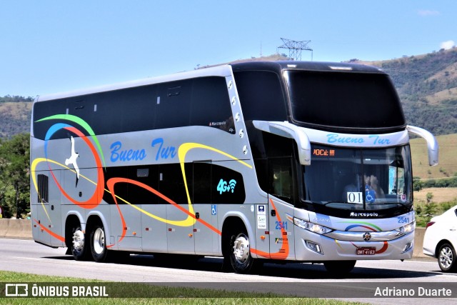 Bueno Tur 2541 na cidade de Roseira, São Paulo, Brasil, por Adriano Duarte. Número da foto: #7628979.