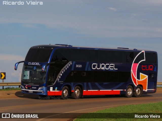 Gurgel Tur 3020 na cidade de Cristalina, Goiás, Brasil, por Ricardo Vieira. Número da foto: #7628062.