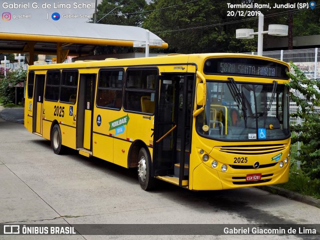 Viação Jundiaiense 2025 na cidade de Jundiaí, São Paulo, Brasil, por Gabriel Giacomin de Lima. ID da foto: 7632353.