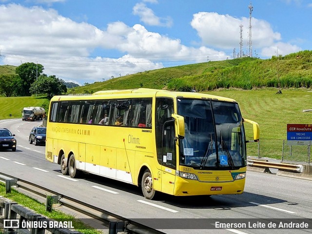 Viação Itapemirim 9551 na cidade de Barra Mansa, Rio de Janeiro, Brasil, por Emerson Leite de Andrade. ID da foto: 7632410.