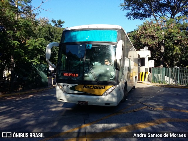 Viação Nacional 10500 na cidade de São Paulo, São Paulo, Brasil, por Andre Santos de Moraes. ID da foto: 7631760.