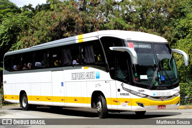 Empresa Cruz 43909 na cidade de São Paulo, São Paulo, Brasil, por Matheus Souza. ID da foto: 7632362.