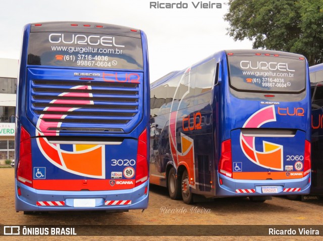 Gurgel Tur 3020 na cidade de Cristalina, Goiás, Brasil, por Ricardo Vieira. Número da foto: #7632259.