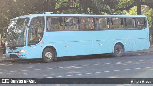 Ônibus Particulares 2666 na cidade de Belo Horizonte, Minas Gerais, Brasil, por Ailton Alves. Número da foto: #7629737.