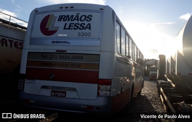 Empresa Irmãos Lessa 3300 na cidade de Matozinhos, Minas Gerais, Brasil, por Vicente de Paulo Alves. Número da foto: #7635461.