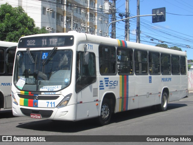 Viação Mirim 711 na cidade de Recife, Pernambuco, Brasil, por Gustavo Felipe Melo. Número da foto: #7634985.