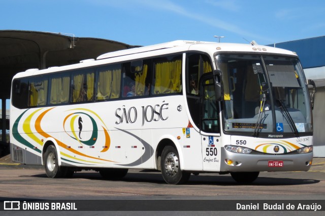 Expresso São José 550 na cidade de Porto Alegre, Rio Grande do Sul, Brasil, por Daniel Budal de Araújo. ID da foto: 7637892.