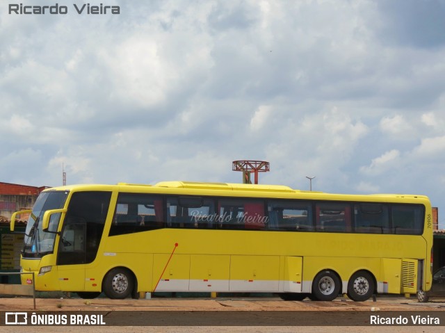 Ônibus Particulares 8144 na cidade de Santa Maria, Distrito Federal, Brasil, por Ricardo Vieira. Número da foto: #7640807.