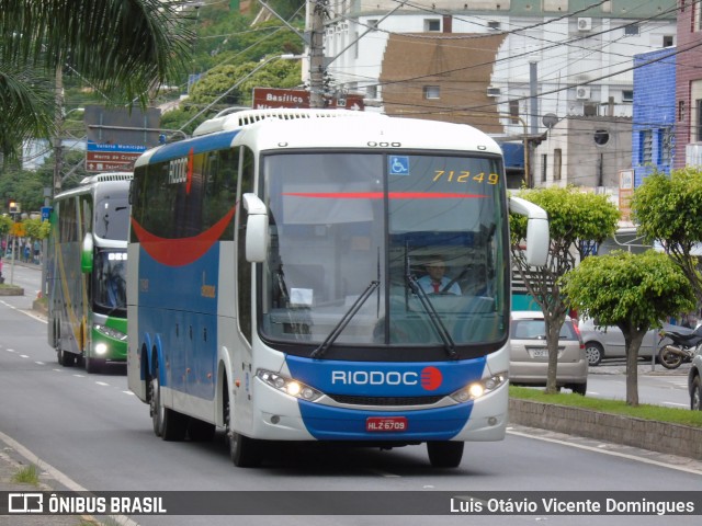 Viação Riodoce 71249 na cidade de Aparecida, São Paulo, Brasil, por Luis Otávio Vicente Domingues. ID da foto: 7640983.