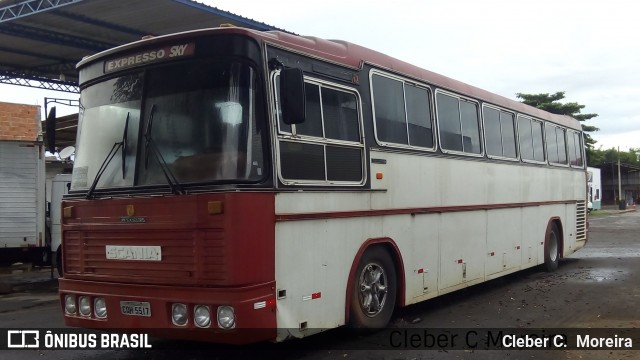 Ônibus Particulares 5517 na cidade de Santo Antônio de Posse, São Paulo, Brasil, por Cleber C.  Moreira. Número da foto: #7640590.