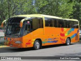 Ônibus Particulares YP-7036 na cidade de Santiago, Santiago, Metropolitana de Santiago, Chile, por Raúl Díaz Romeodelta. Número da foto: #:id.
