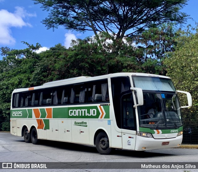 Empresa Gontijo de Transportes 21225 na cidade de São Paulo, São Paulo, Brasil, por Matheus dos Anjos Silva. ID da foto: 7642498.