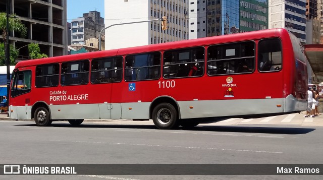 Trevo Transportes Coletivos 1100 na cidade de Porto Alegre, Rio Grande do Sul, Brasil, por Max Ramos. ID da foto: 7641986.