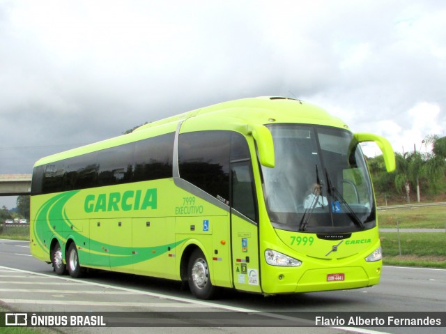 Viação Garcia 7999 na cidade de Araçariguama, São Paulo, Brasil, por Flavio Alberto Fernandes. Número da foto: #7642048.