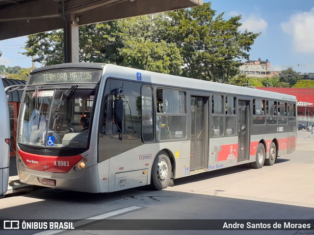 Express Transportes Urbanos Ltda 4 8983 na cidade de São Paulo, São Paulo, Brasil, por Andre Santos de Moraes. ID da foto: 7646022.