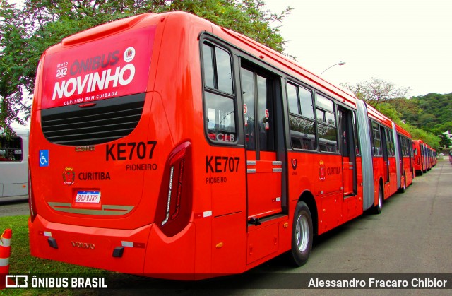 Viação Tamandaré KE707 na cidade de Curitiba, Paraná, Brasil, por Alessandro Fracaro Chibior. Número da foto: #7647563.