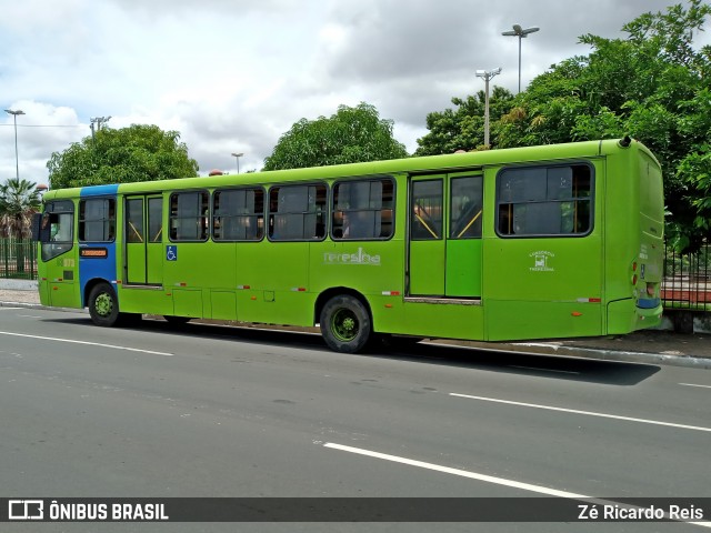 Empresa Dois Irmãos 03073 na cidade de Teresina, Piauí, Brasil, por Zé Ricardo Reis. ID da foto: 7647684.