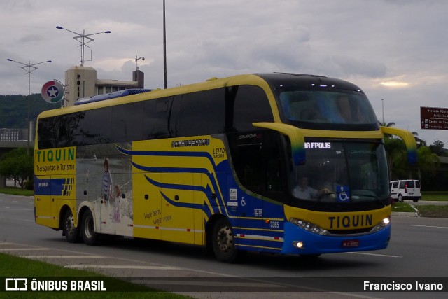 Transporte e Turismo Tiquin 3365 na cidade de Florianópolis, Santa Catarina, Brasil, por Francisco Ivano. ID da foto: 7657210.