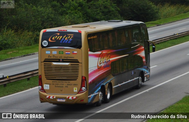 Center Tur Turismo 7019 na cidade de Santa Isabel, São Paulo, Brasil, por Rudnei Aparecido da Silva. ID da foto: 7655152.