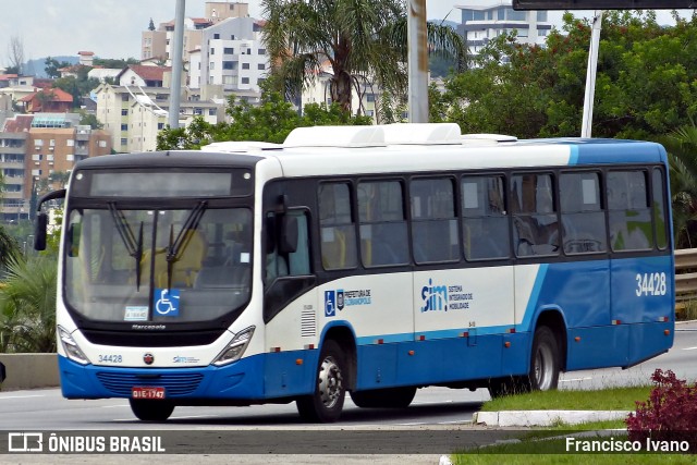 Transporte Coletivo Estrela 34428 na cidade de Florianópolis, Santa Catarina, Brasil, por Francisco Ivano. Número da foto: #7658539.