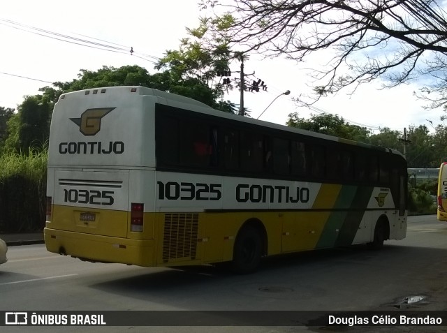Empresa Gontijo de Transportes 10325 na cidade de Belo Horizonte, Minas Gerais, Brasil, por Douglas Célio Brandao. Número da foto: #7659943.