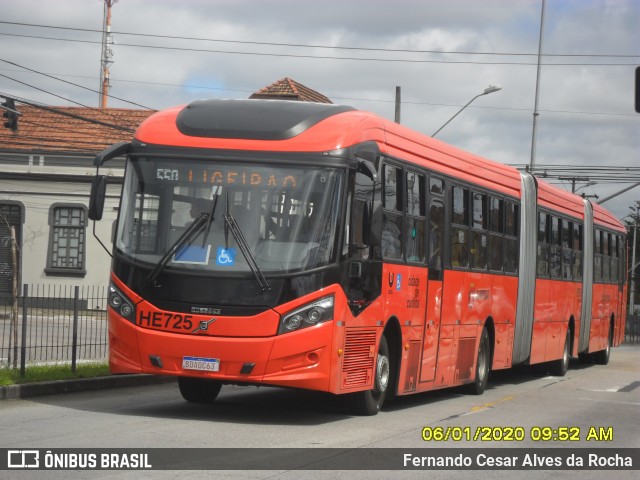Auto Viação Redentor HE725 na cidade de Curitiba, Paraná, Brasil, por Fernando Cesar Alves da Rocha. Número da foto: #7658916.