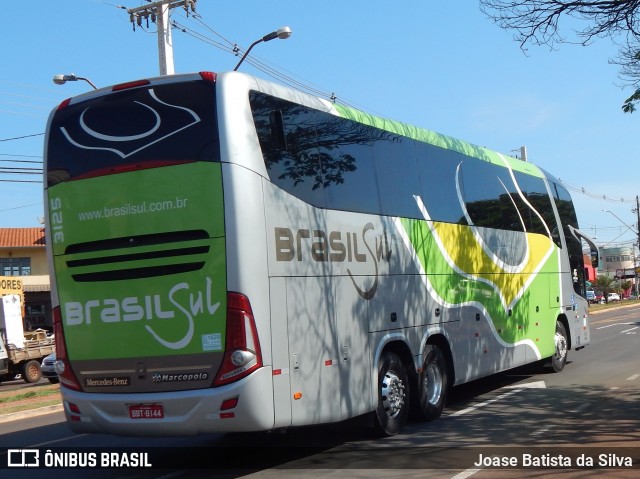 Brasil Sul Linhas Rodoviárias 3125 na cidade de Londrina, Paraná, Brasil, por Joase Batista da Silva. Número da foto: #7658925.
