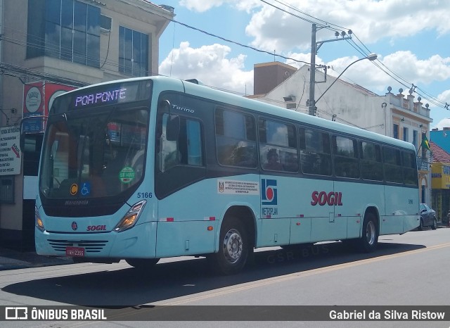 SOGIL - Sociedade de Ônibus Gigante Ltda. 5166 na cidade de Gravataí, Rio Grande do Sul, Brasil, por Gabriel da Silva Ristow. ID da foto: 7663651.