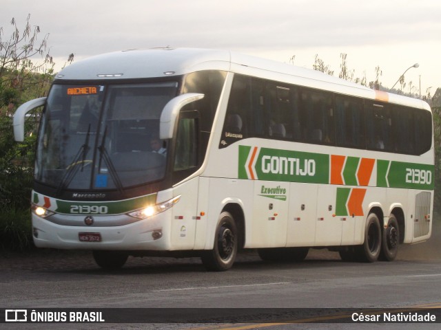 Empresa Gontijo de Transportes 21390 na cidade de João Monlevade, Minas Gerais, Brasil, por César Natividade. ID da foto: 7663585.