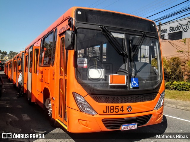 Expresso Azul JI854 na cidade de Curitiba, Paraná, Brasil, por Matheus Ribas. ID da foto: 7658980.