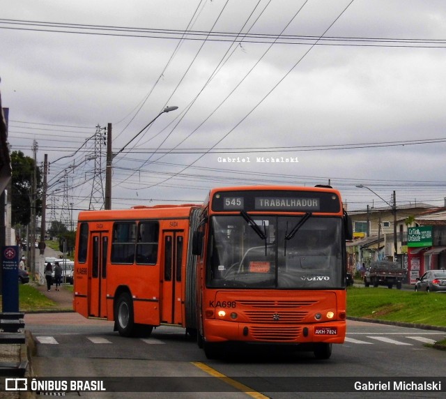 Viação Tamandaré KA698 na cidade de Curitiba, Paraná, Brasil, por Gabriel Michalski. ID da foto: 7662074.