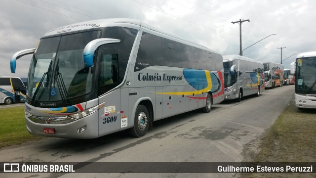 Colméia Expresso 3600 na cidade de São Paulo, São Paulo, Brasil, por Guilherme Esteves Peruzzi. Número da foto: #7581738.