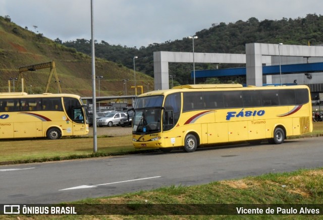 Fábio Turismo 3200 na cidade de Juiz de Fora, Minas Gerais, Brasil, por Vicente de Paulo Alves. Número da foto: #7579431.