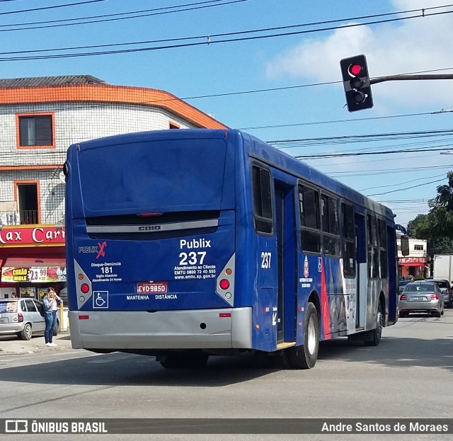 Empresa de Transportes Publix 237 na cidade de São Paulo, São Paulo, Brasil, por Andre Santos de Moraes. ID da foto: 7581641.