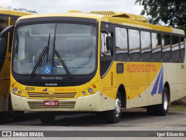 Empresa Alcino G. Cotta R019 na cidade de Matozinhos, Minas Gerais, Brasil, por Igor Eduardo. Número da foto: #7580127.