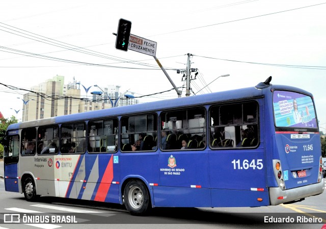 Viação Pirajuçara 11.645 na cidade de Taboão da Serra, São Paulo, Brasil, por Eduardo Ribeiro. ID da foto: 7583826.