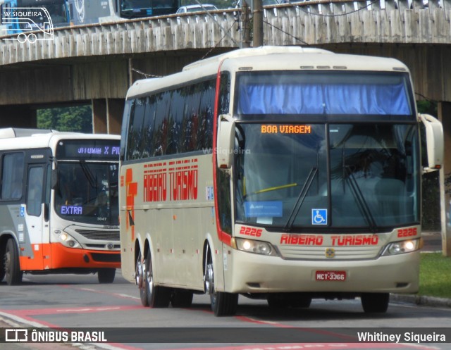 Ribeiro Turismo 2226 na cidade de Vitória, Espírito Santo, Brasil, por Whitiney Siqueira. ID da foto: 7583600.