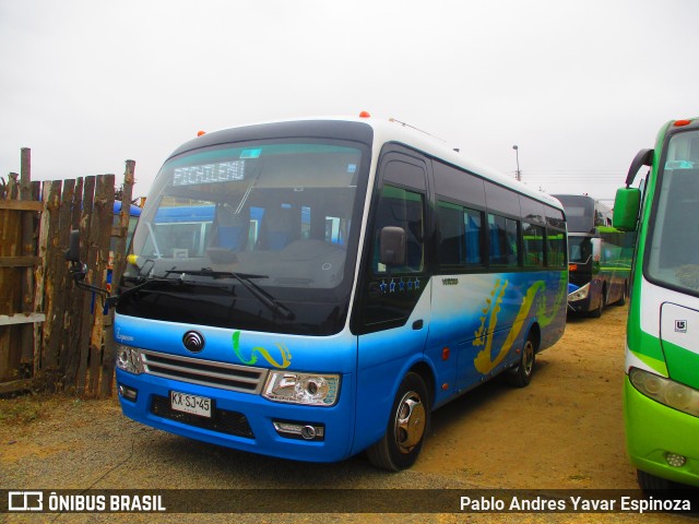 Expresos Interregional KXSJ45 na cidade de Pichilemu, Cardenal Caro, Libertador General Bernardo O'Higgins, Chile, por Pablo Andres Yavar Espinoza. Número da foto: #7592457.